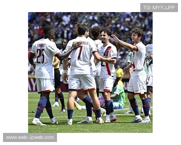 欧冠转播权竞争白热化,流媒体平台加码足球赛事投资 欧冠转播权竞争白热化,流媒体平台加码足球赛事投资